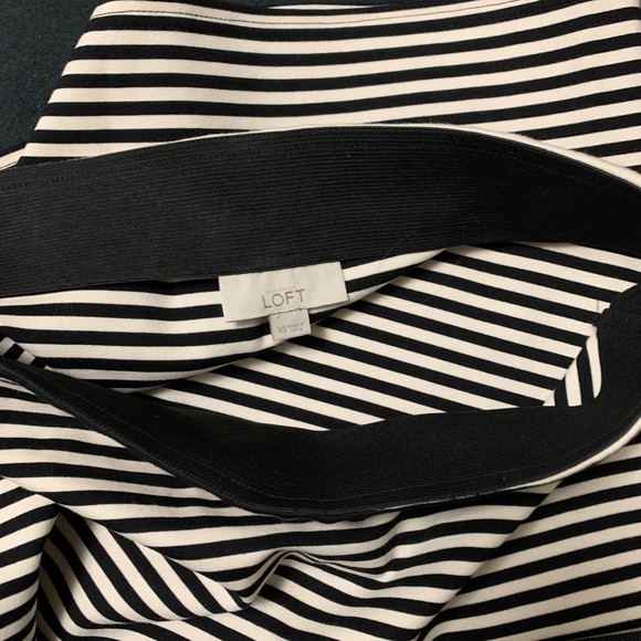 Ann Taylor LOFT Striped Skirt - Picture 3 of 4